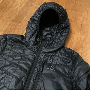 LLBean Primaloft packaway hooded jacket